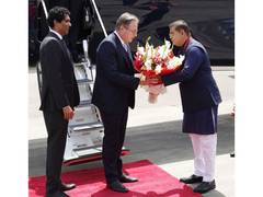 Belgian PM Bart De Wever arrives in Mumbai, set to engage with stakeholders from diamond, ports, logistics sectors 