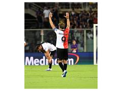 
      
      Batistuta scores brace in Fiorentina's 100th anniversary match
      
      