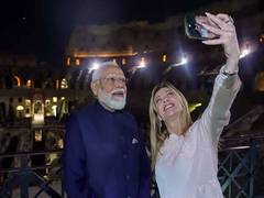 
      
      Italian PM Giorgia Meloni thanks PM Modi for his wishes
      
      