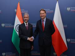 
      
      India-Poland ties see 