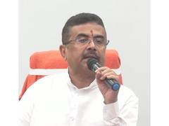 
      
      West Bengal CM Suvendu Adhikari reviews flood situation in Malda
      
      