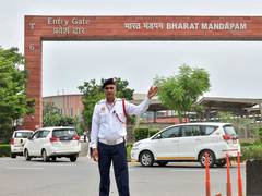 
      
      BRICS motorcade rehearsal: Delhi Traffic Police issues advisory
      
      