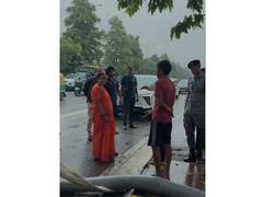 
      
      Delhi CM Rekha Gupta inspects waterlogging amid heavy rain
      
      