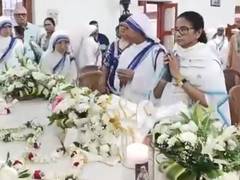 
      
      Mamata Banerjee visits Missionaries of Charity in Kolkata
      
      
