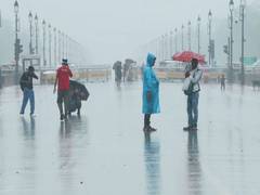 
      
      Delhi: Rain lashes parts of city, IMD forecasts heavy rain
      
      