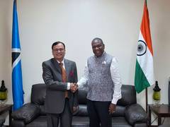 
      
      India, Suriname discuss ways to enhance bilateral relations
      
      