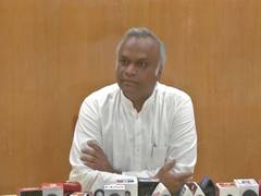 
      
      Karnataka: Priyank Kharge stresses need for prison reforms
      
      