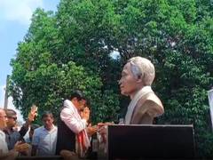 
      
      Sarbananda Sonowal unveils bust of Haren Bhuyan
      
      