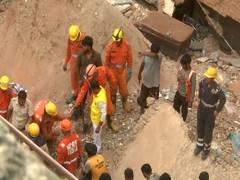 
      
      Death toll rises to five in Satya Niketan building collapse
      
      