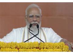 
      
      Gujarat: PM Modi lays foundation stone of Rs 35, 000 crore in Vad
      
      