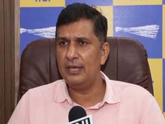
      
      Saurabh Bhardwaj alleges signal jamming at Satya Niketan site
      
      