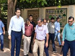 
      
      BRICS Summit 2026: MCD, PWD conduct joint inspection of key Delhi
      
      