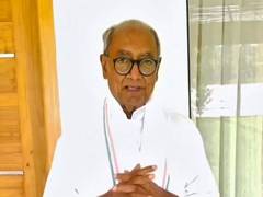 
      
      Digvijaya Singh announces 'Sanatan Swabhiman Yatra' from Ujjain
      
      