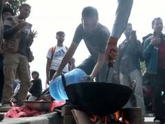 
      
      Nepal students protest cooking gas shortage
      
      