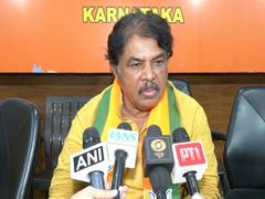 
      
      Karnataka LoP R Ashoka slams DK Shivakumar's 100 days
      
      
