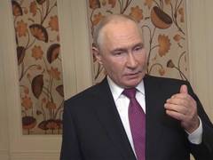 "Means war with Russia": Putin warns Europe against sending troops to Ukraine
