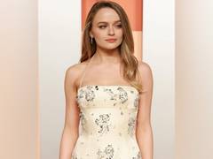
      
      Joey King dismisses facelift rumours after Met Gala appearance
      
      