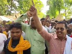
      
      Flood-hit Katihar locals protest minister’s visit
      
      