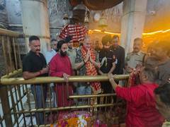 
      
      Himachal Governor pays obeisance at Jwalamukhi Temple
      
      