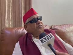 
      
      “Sign of BJP’s anti-democratic mindset”: SP MP Awadhesh Prasad
      
      