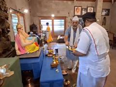 
      
      Nana Patekar marks Ganesh Chaturthi celebrations with wife, son
      
      