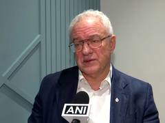 
      
      Uruguay FM Lubetkin praises New Delhi's BRICS Summit
      
      