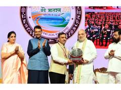 
      
      Defence Ministry wins Rajbhasha Kirti Award on Hindi Diwas
      
      