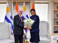 
      
      India, MERCOSUR announce plan to expand trade pact
      
      