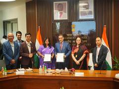 
      
      NSTFDC, HPCL sign MoU to establish computer labs
      
      