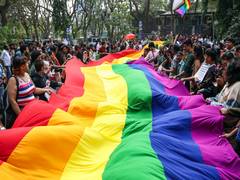 
      
      Centre tell Delhi HC queer partners can be recognised for medica
      
      