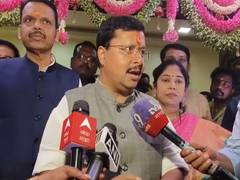  Ganeshotsav 2026: Nitin Nabin, Fadnavis offer prayers in Pune