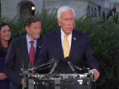 "Step to redeem our pledge to Ukraine": US Lawmakers hail House passing Russia sanctions bill