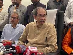 
      
      Uddhav Thackeray targets govt over farmer distress
      
      