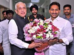 YS Jagan Reddy apprises Governor of alleged DSC scam, attack on ...