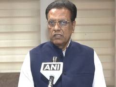 BJP Slams Reddy Over 'Gandhi Parivar vs Sangh Parivar' Remark