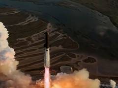SpaceX Starship reaches orbit for first time on Flight 14