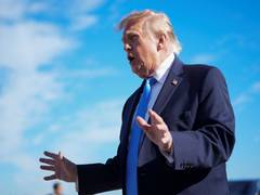 Trump Urges Arkansas Voters to Pressure Cotton on Daylight Saving Bill