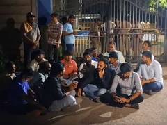 Mevani Stages Dharna Over Remarks Against Sister
