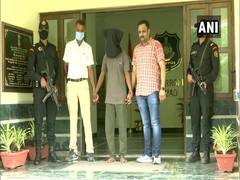 
      
      Gujarat ATS arrests Chhota Shakeel gang member plotting to...
      
      
