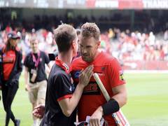 
      
      Finch shines in Melbourne Renegades win over Brisbane Heat
      
      