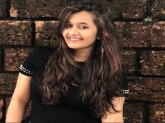 
      
      Redefining beauty for women - Aarzoo Shah
      
      