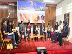 
      
      Malagasy poets bid warm farewell to Ambassador Abhay Kumar 
      
      