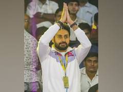 
      
      Abhishek Bachchan expresses happiness as 'Sons of The Soil'...
      
      