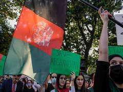 
      
      Over 60 nations urge Taliban to let foreign nationals,...
      
      