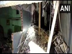 
      
      Residential structure collapses in Agra: 2 people killed, 15...
      
      