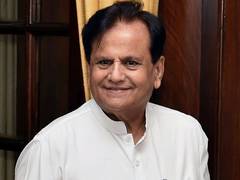 
      
      Leaders cutting across party lines condole Congress veteran...
      
      
