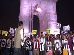 
      
      Citizens' protest at India Gate against air pollution in Delhi-NCR
      
      