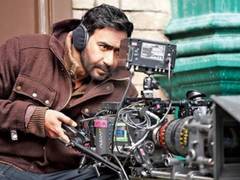 
      
      Ajay Devgn salutes 'camera' on Teachers' Day 
      
      
