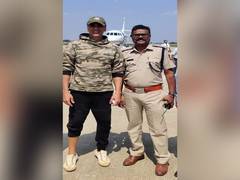 
      
      Akshay Kumar reaches Mysuru to join Bear Grylls for shoot
      
      