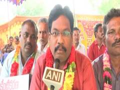 
      
      Amaravati: Farmers continue to protest against CM Reddy's...
      
      